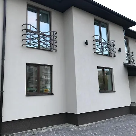 Holiday House-3